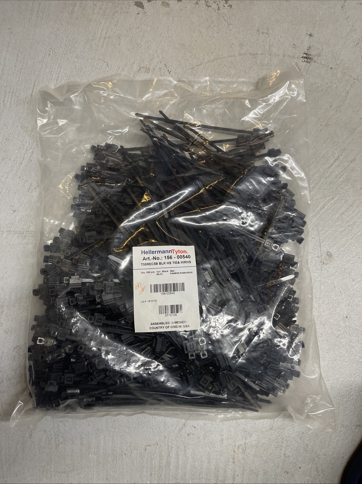 HELLERMANNTYTON 156-00540. Bag Of 500. T50REC5B BLK HS Tie & Hirhs. Sealed Bag.