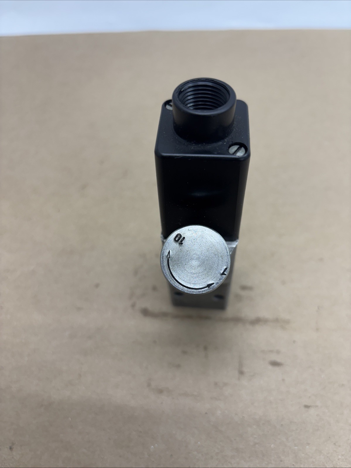 Used BOSCH 0-821-100-001 PRESSURE SWITCH 1-10 BAR, 250V