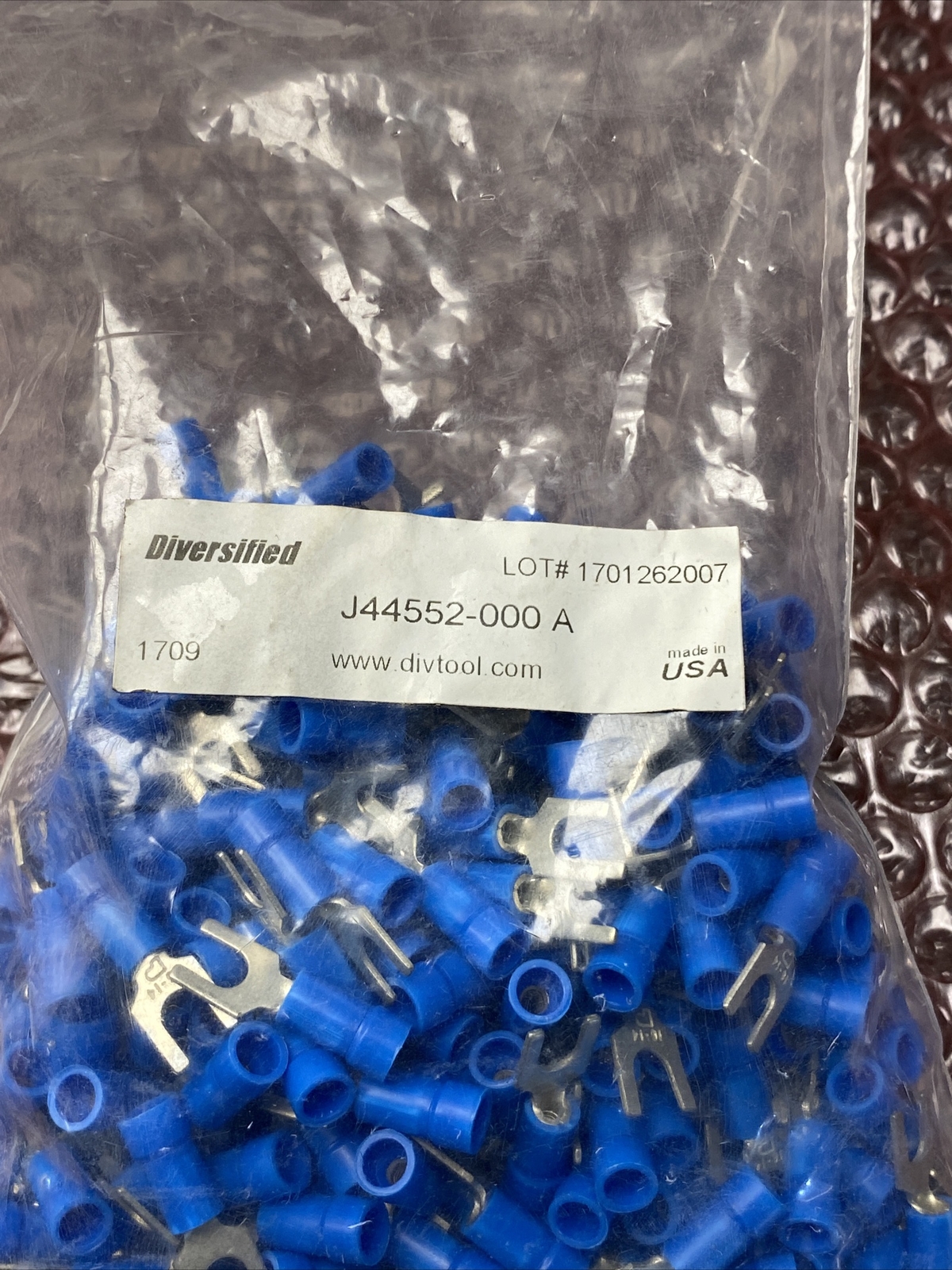 Lot of 300 Terminals BLK FORK 16-14 AWG10