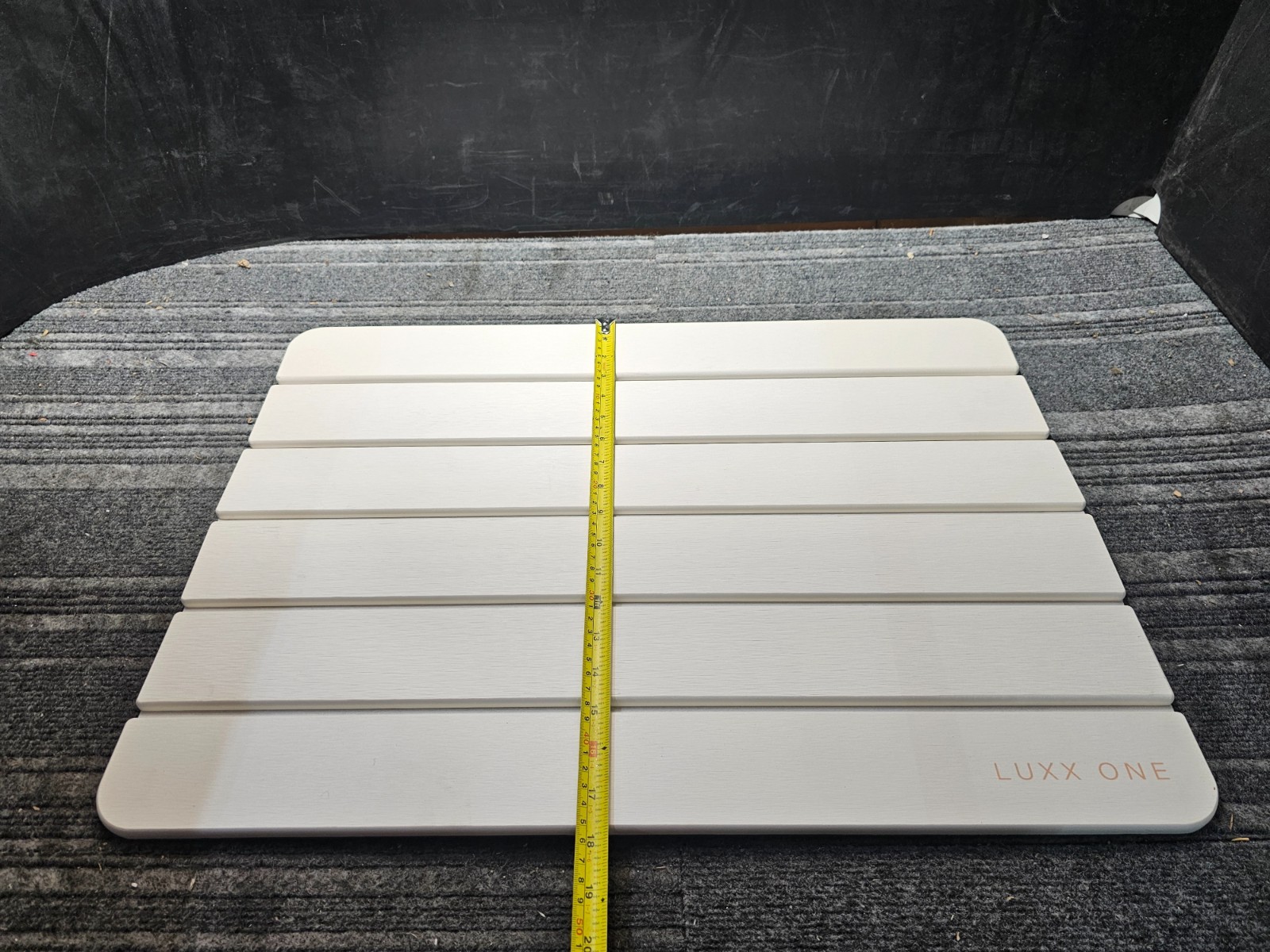 Luxx One Stone Mat 25.1 x 17.9″ x 0.5″, Flexible, Warp & Break-Resistant