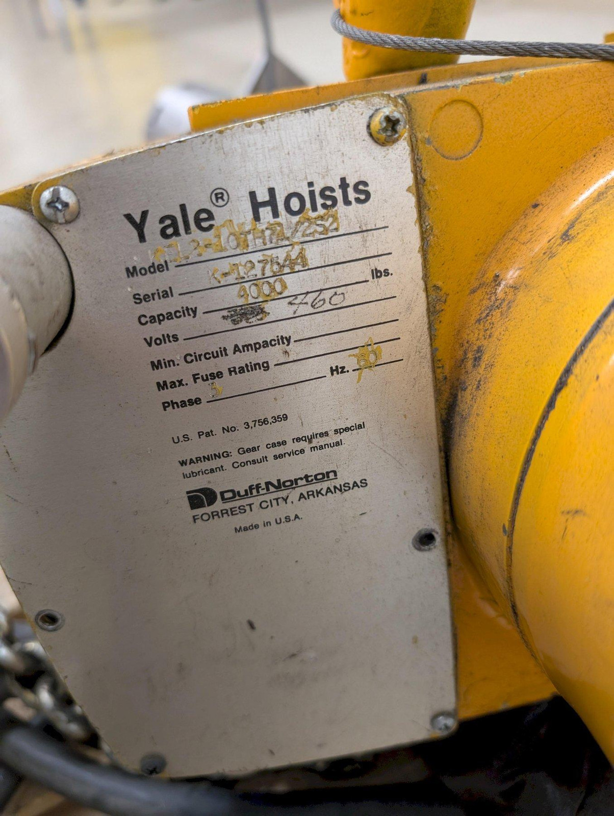 Yale 2-Ton Hoist & Tilt Lock Crane KEL2-107H71/252 | 4000 lb Cap | 460V 3PH | LS