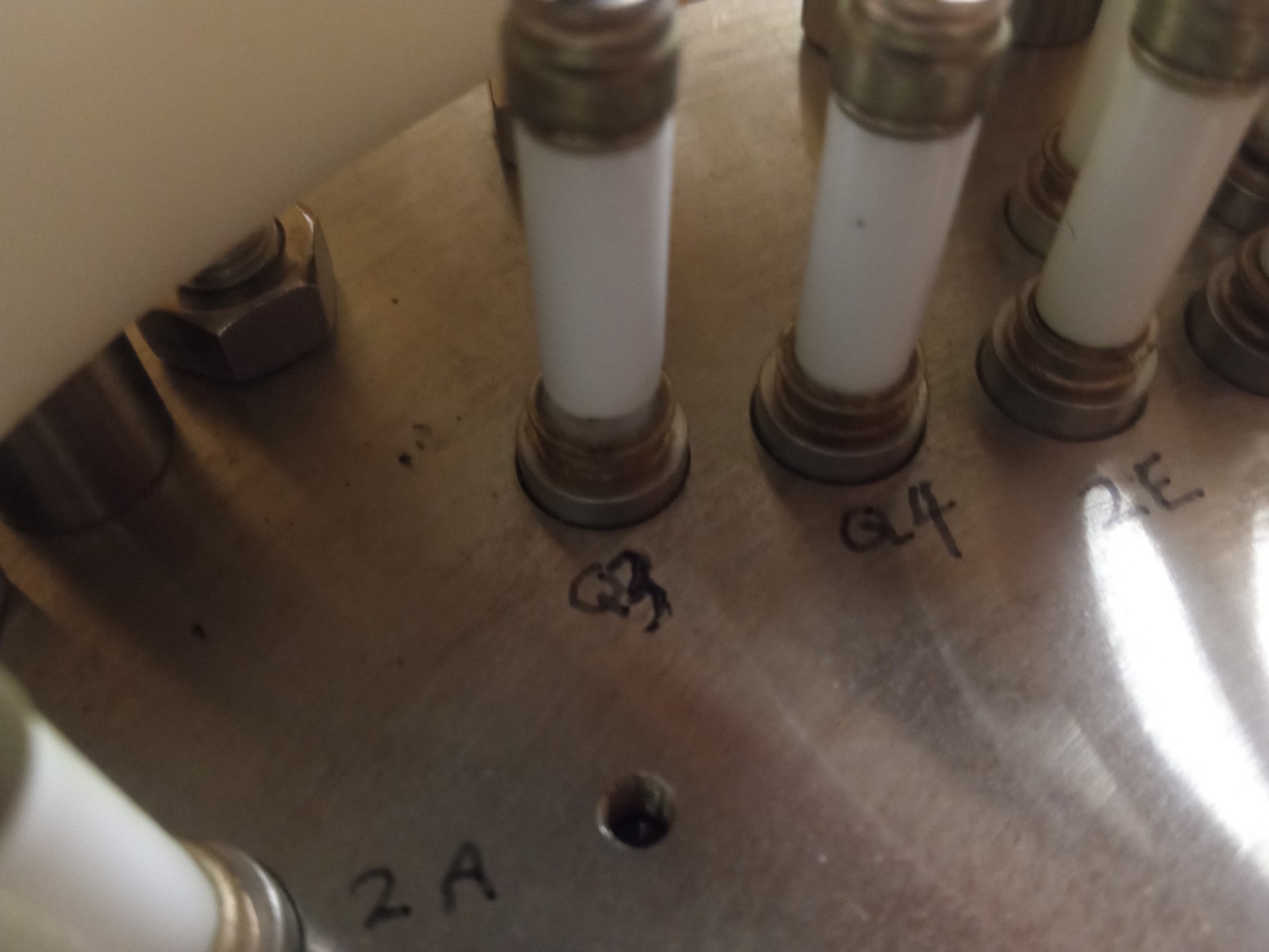 10″ Conflat chamber assembly w/ (40) 14 kV feedthroughs, one is broken