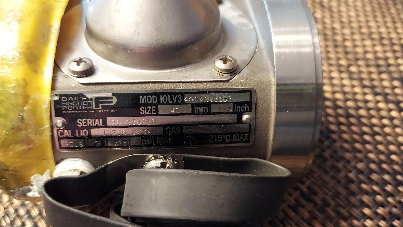 New Flowmeter Vortex Bailey Fischer Porter 10LV3401ACBB1BB IOLV3401ACBB1BB