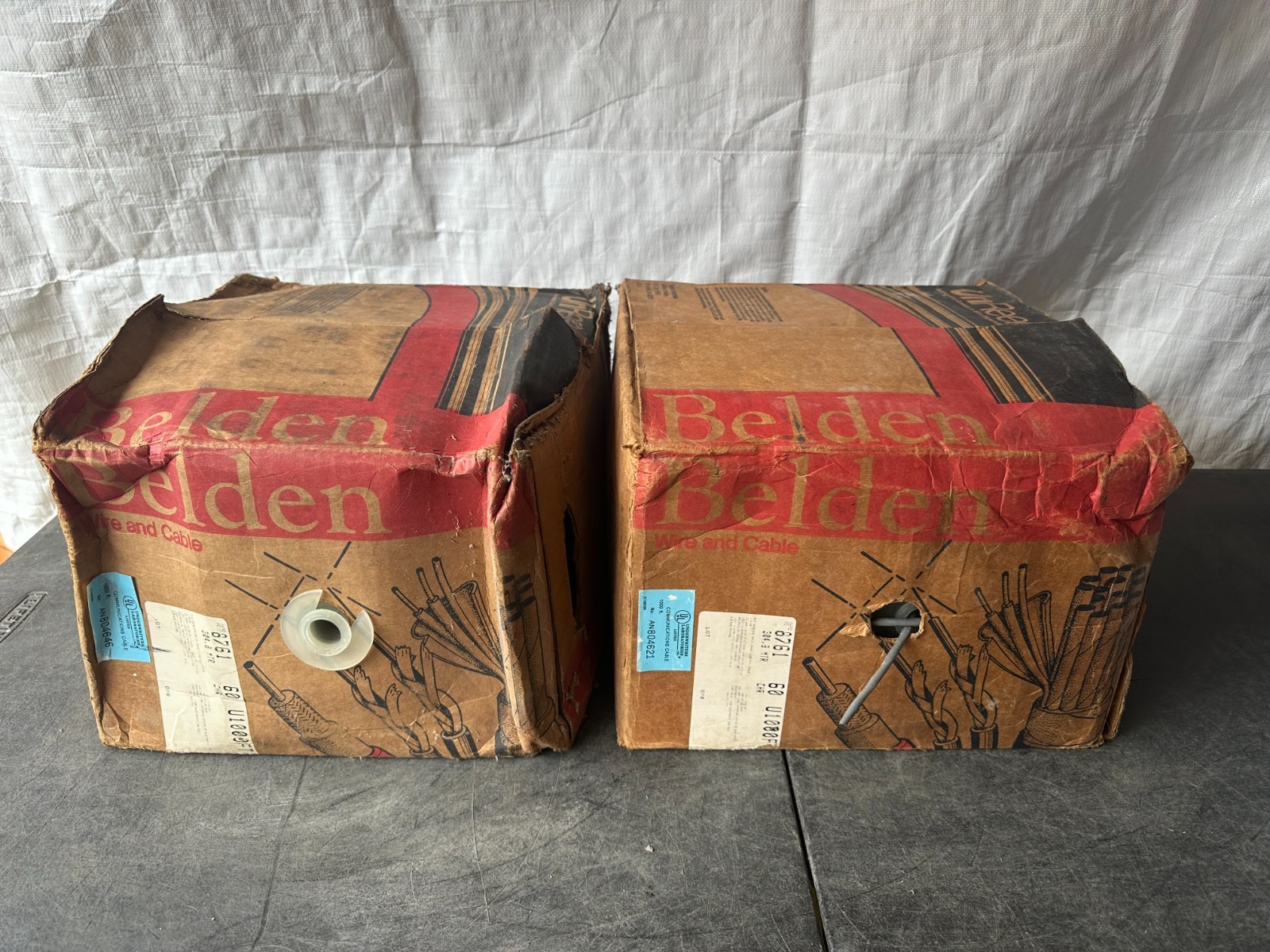 2 BELDEN 8761 AUDIO SOUND CONTROL CABLE 22 AWG SHIELDED 1500 FT