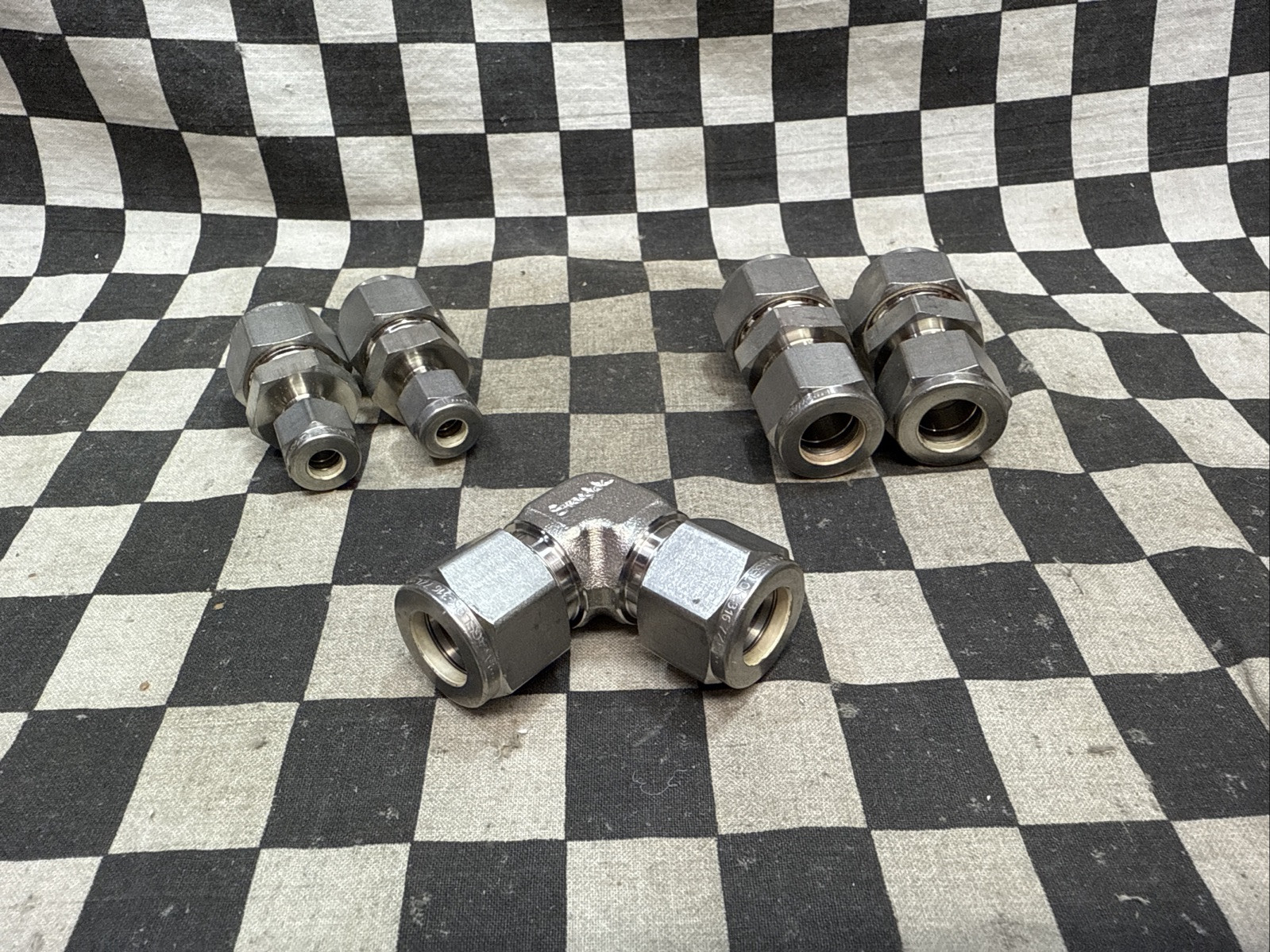 SWAGELOK SS-810-6-4, SS-1010-6-8, SS-810-9, UNION REDUCER, LOT OF 5, SHIPSAMEDAY