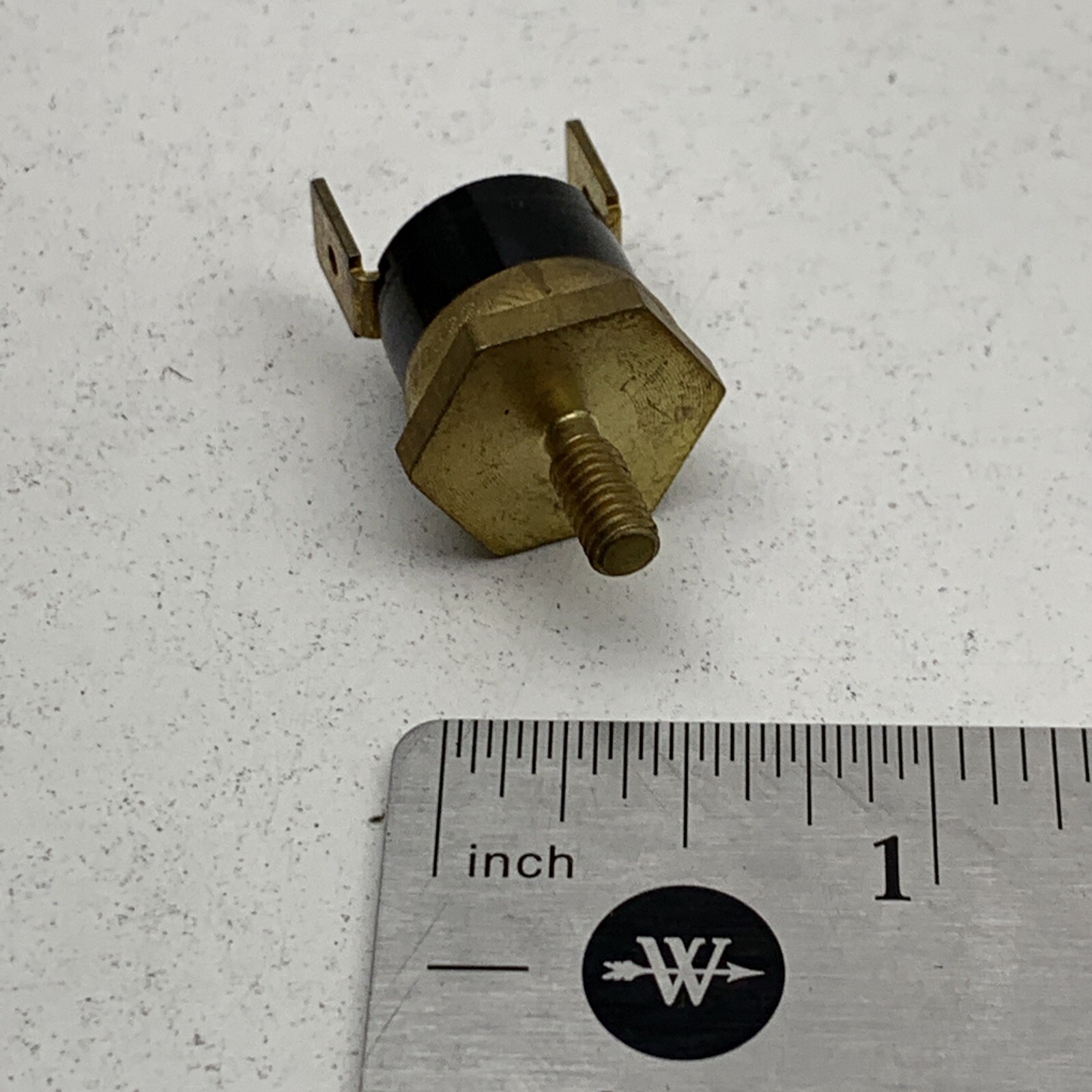 437-10 L140 Z0622 Sensor