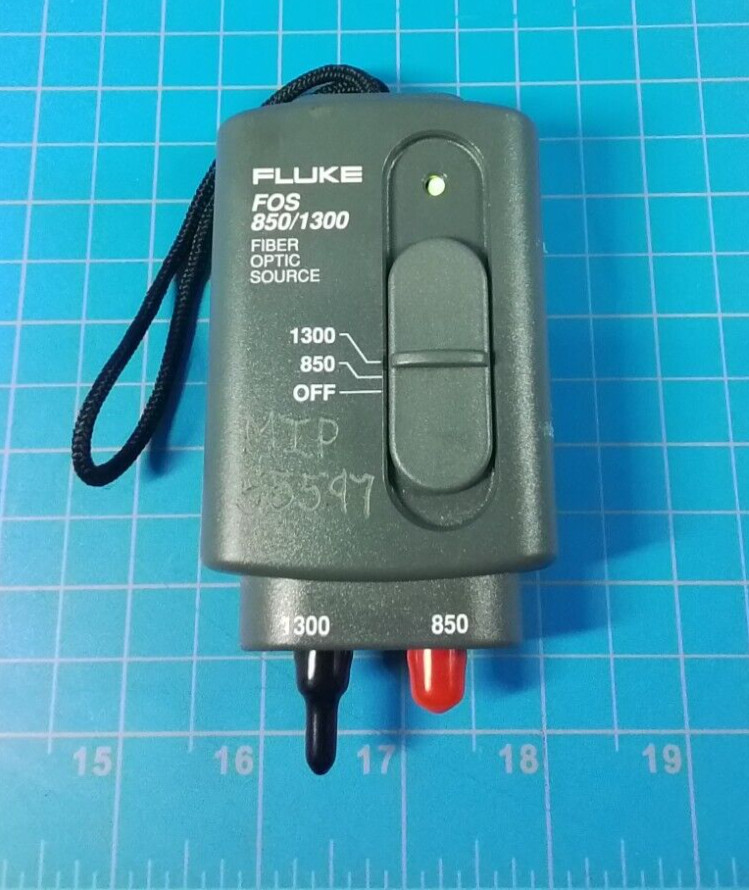 Fluke FOS850/1300 Fiber Optic Combined Sources
