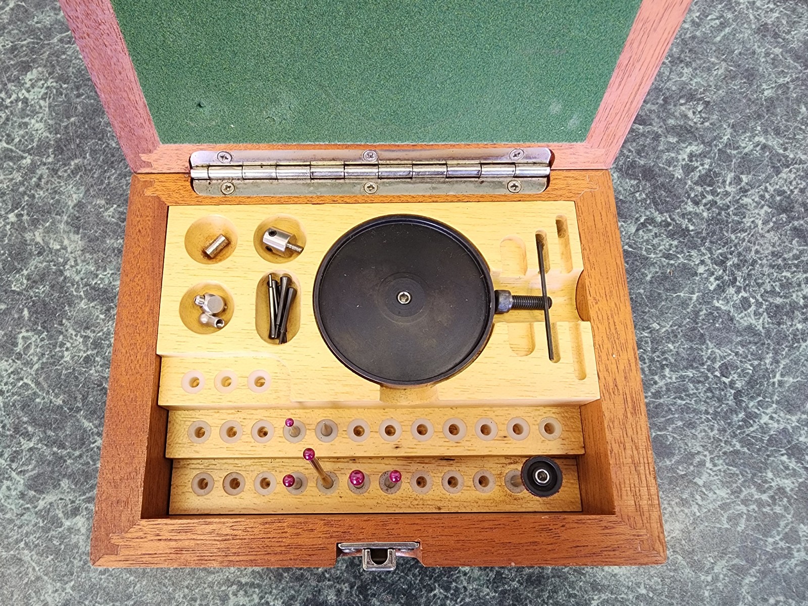 RENISHAW TP1S WOODEN PROBE CASE WITH PROBES