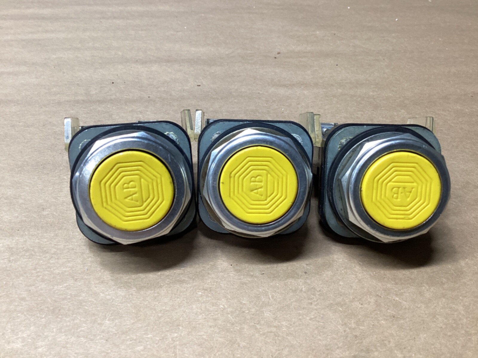 LOT OF 3 Allen Bradley 800T-A Series N Black Push Button #120F316*CO