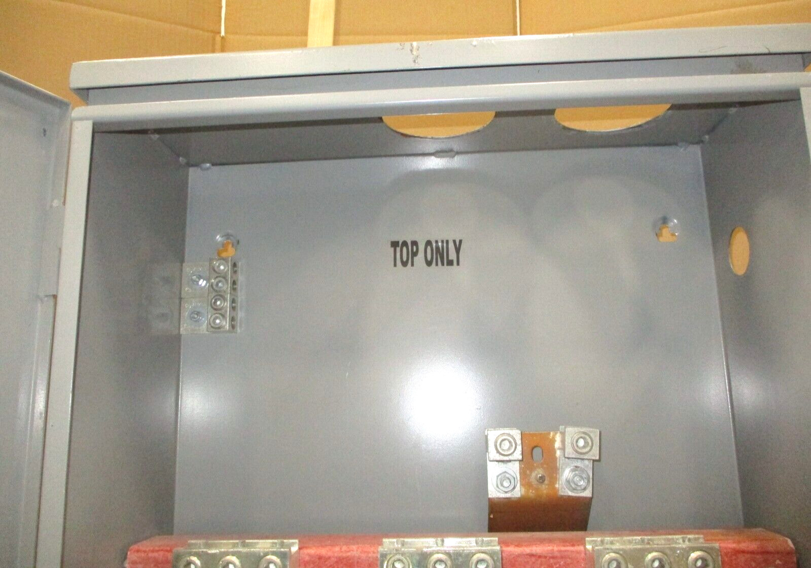 Continental Electric DECO CT 1000 24/36 Metering Transformer Cabinet A9011NADC