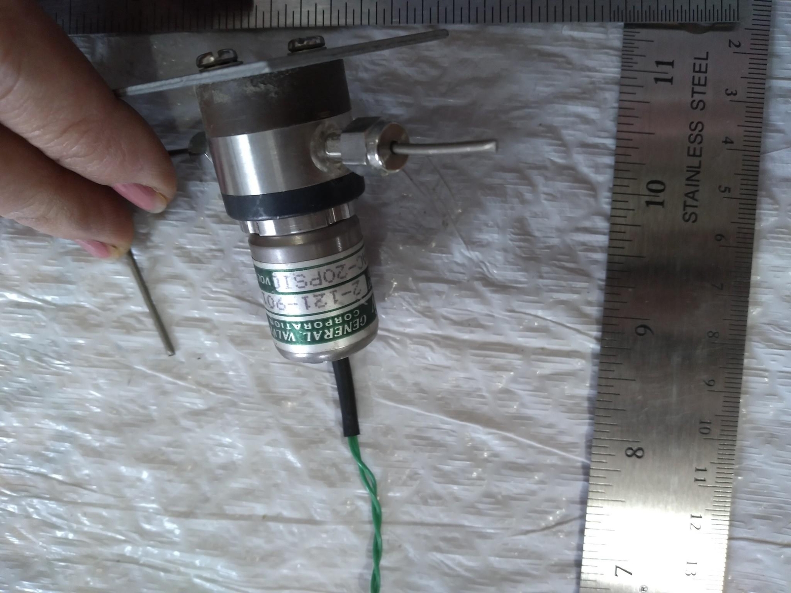 GENERAL VALVE 2-121-901 20PSI 12V