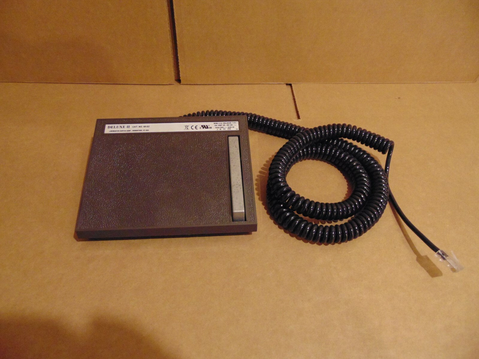 Deluxe II Linemaster 68-S2 Foot Switch