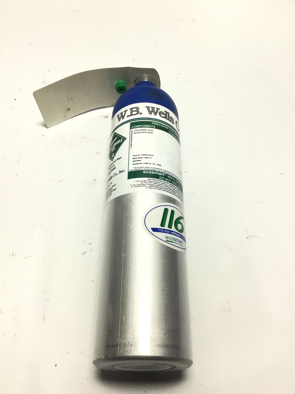 W.B. Wells Co. Inc. 116ES-252-2 116-Liter Refillable Calibration Gas Cylinder