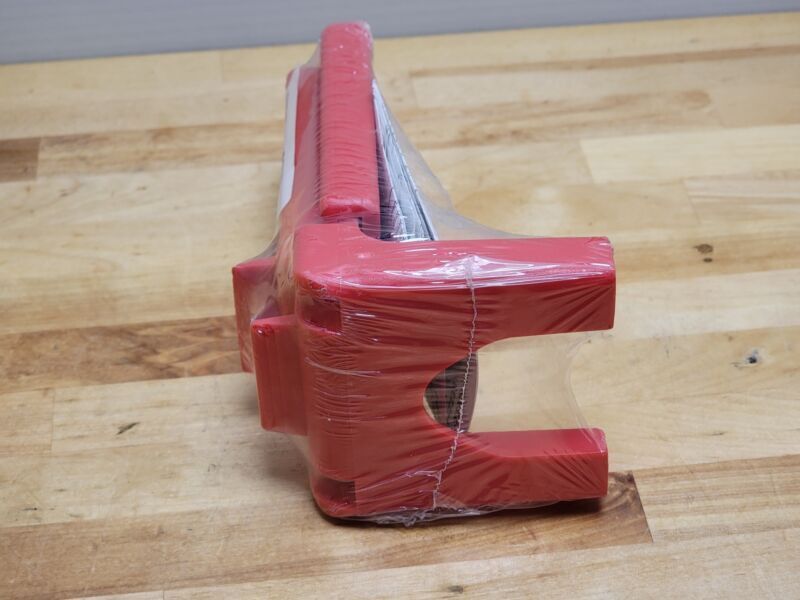 Honeywell North Ball Valve Lockout Be-Safe BS01R, Polypropylene, Red