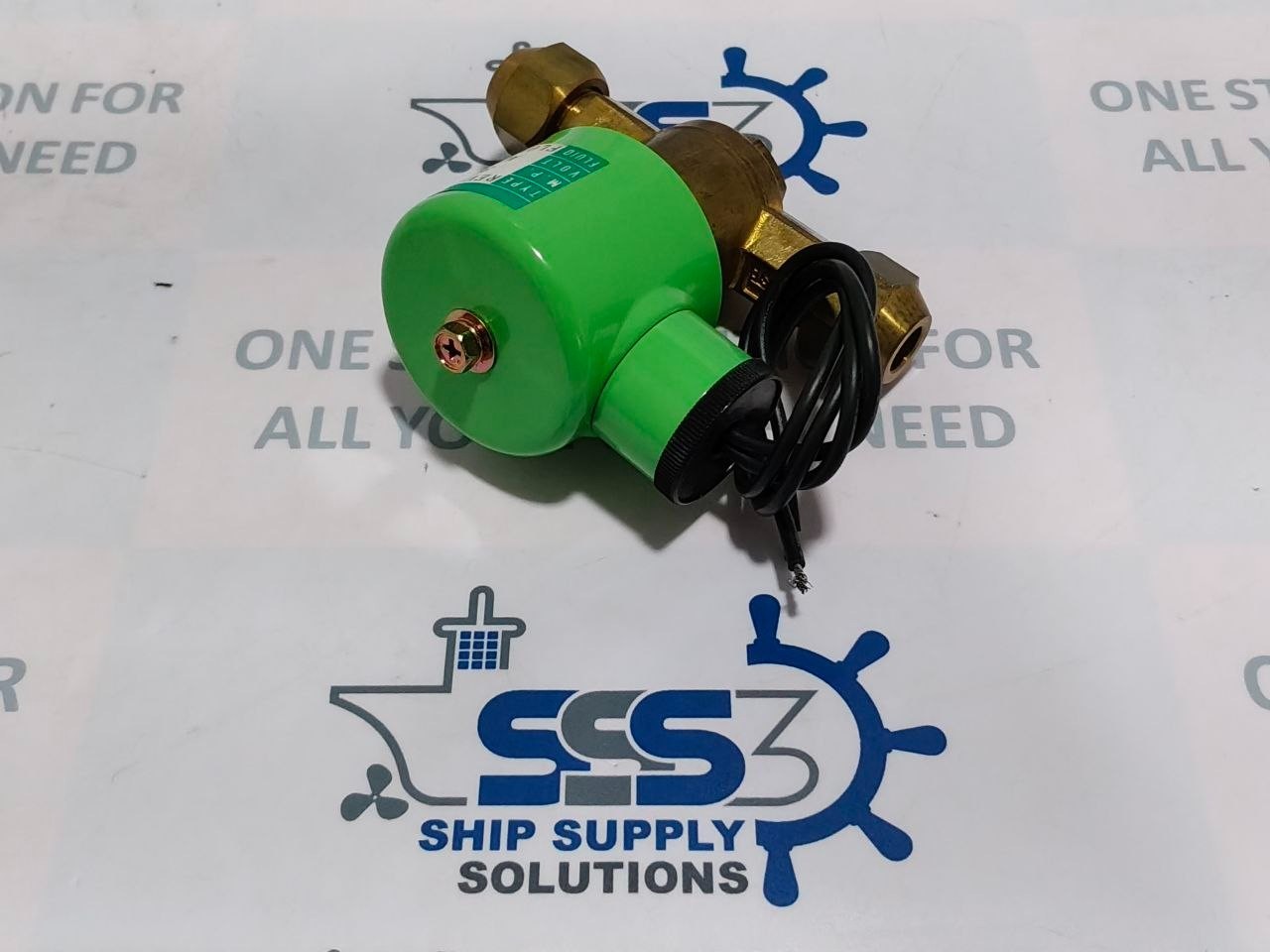 Saginomiya REV-703BXF Solenoid Valve Flon AC100V 50/60Hz 30kg f/cm² 25kg f/cm²