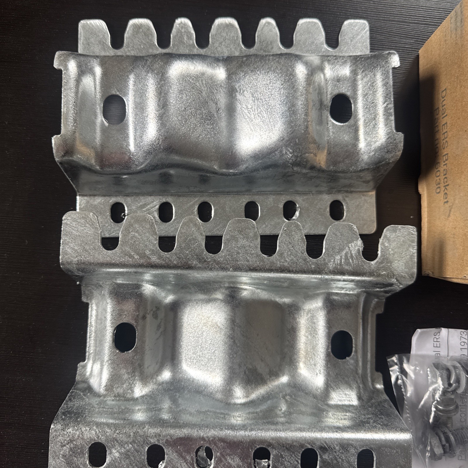 NEW Ericsson Dual ERS Bracket: SXK1091973/2 for radio 4480/4449