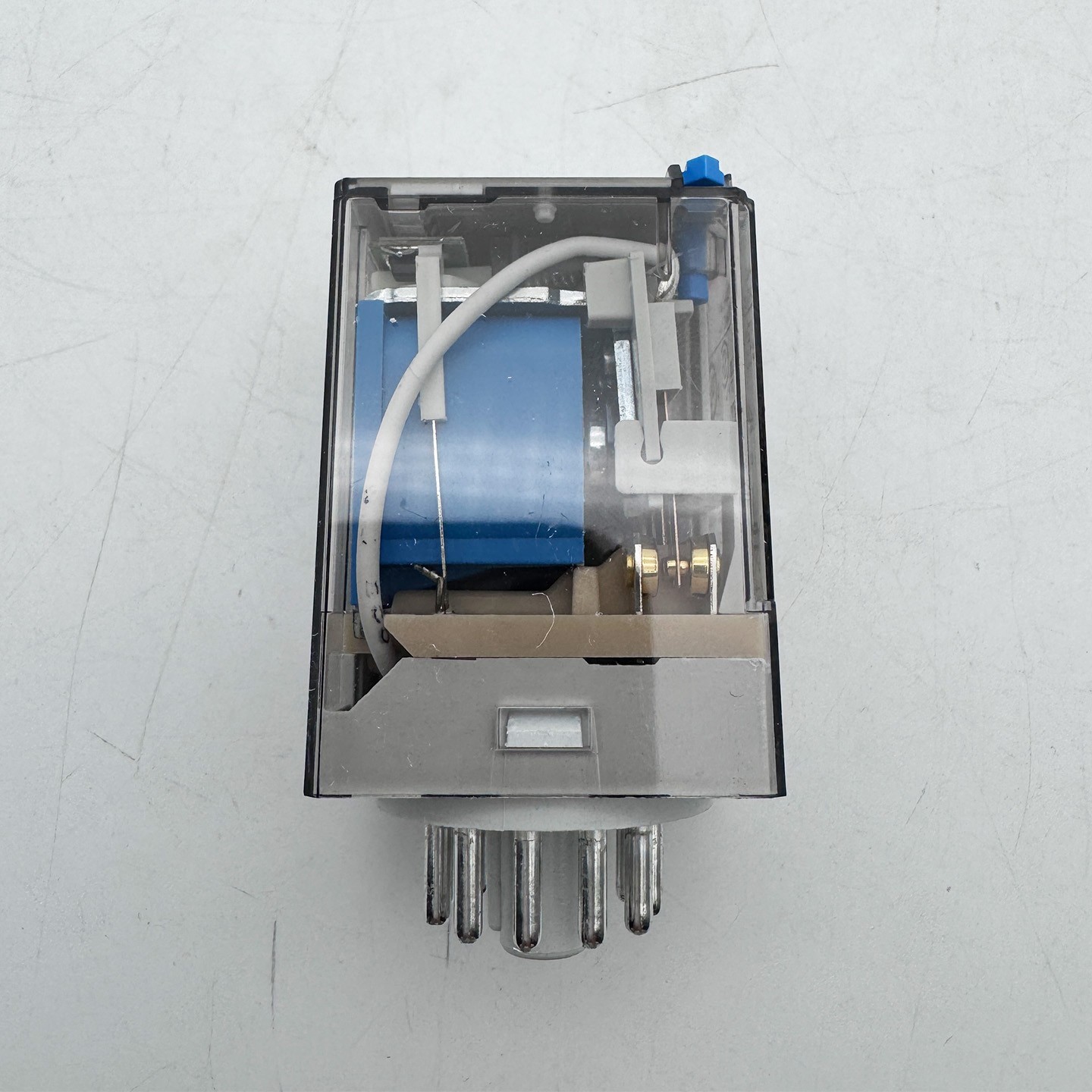 700-HAX3Z24-3-4 GP Tube Base Relay New Original 700HAX3Z2434