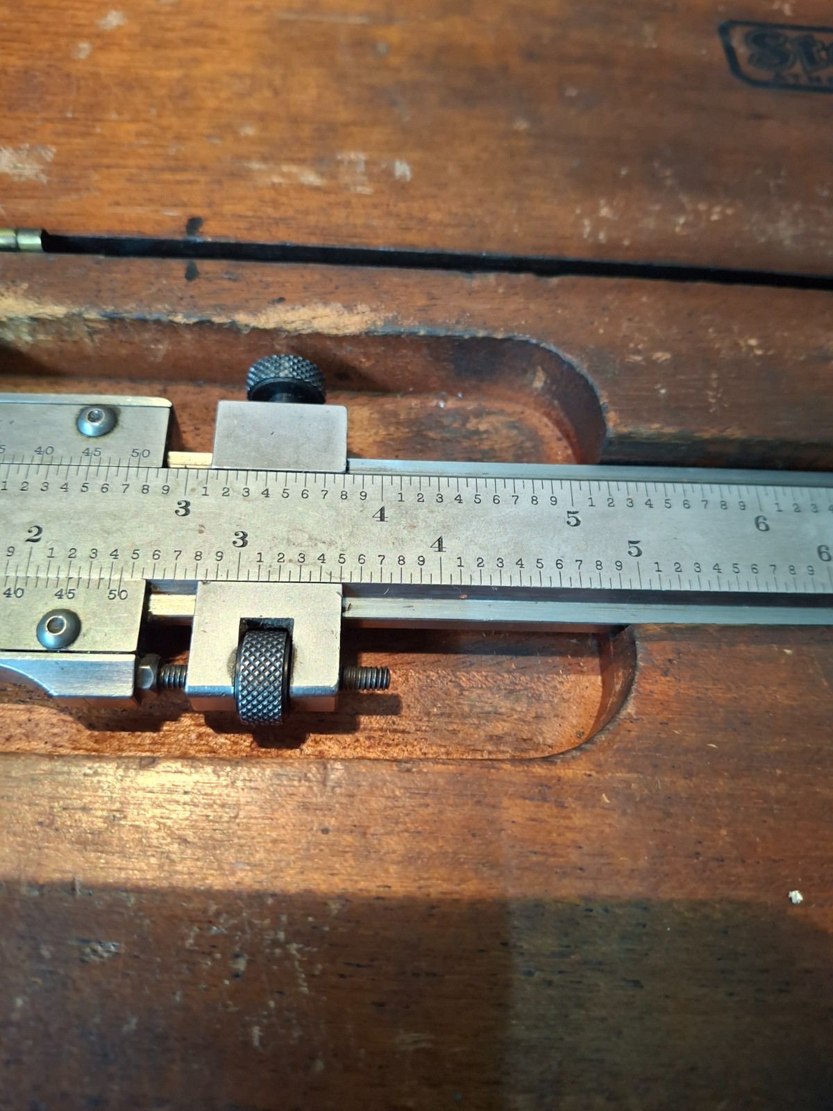 Starrett #123 Master Vernier Caliper 14″ .001″ With Wooden Case