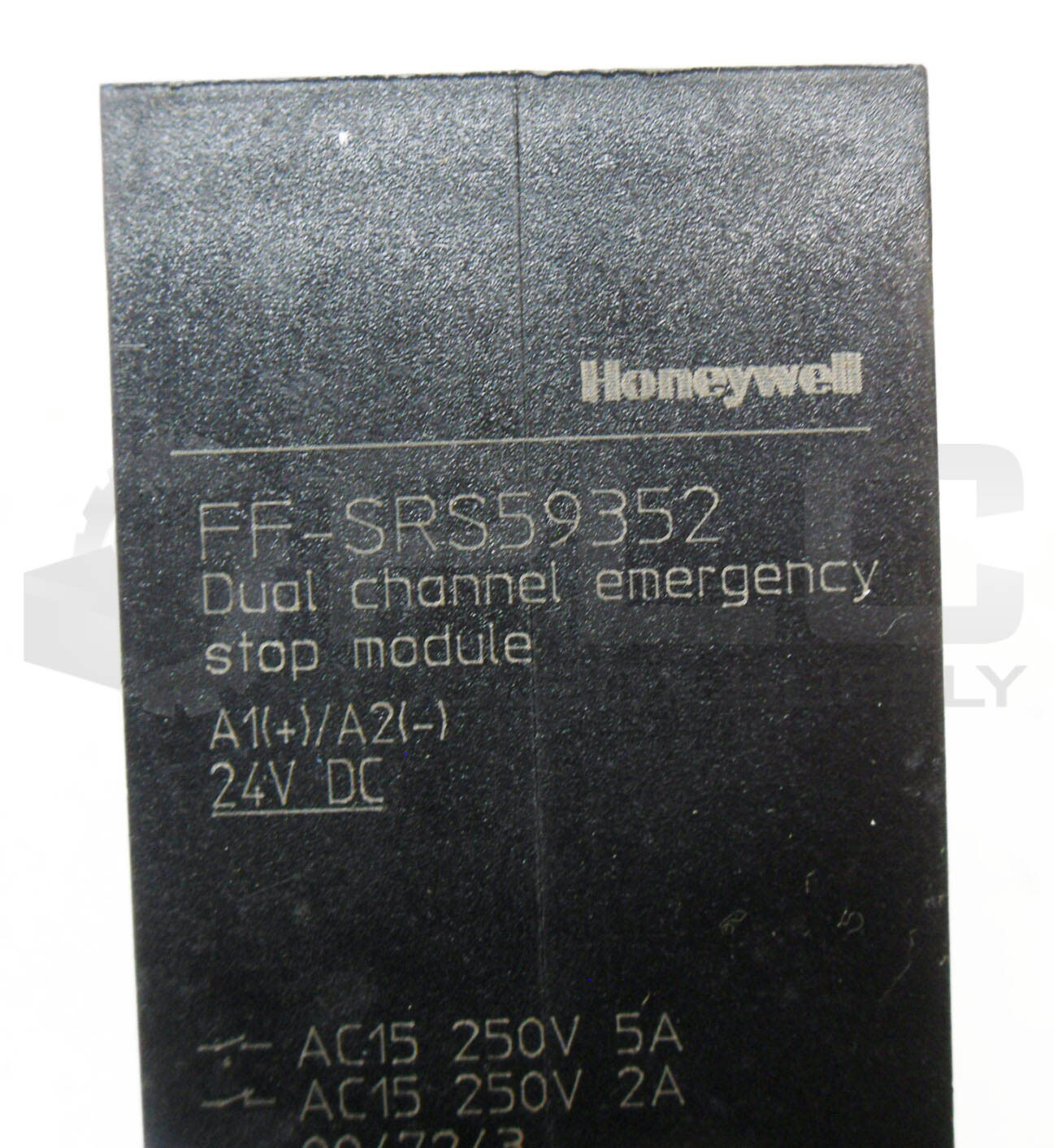 HONEYWELL FF-SRS59352 DUAL CHANNEL EMERGENCY STOP MODULE 24VDC 5A *READ*