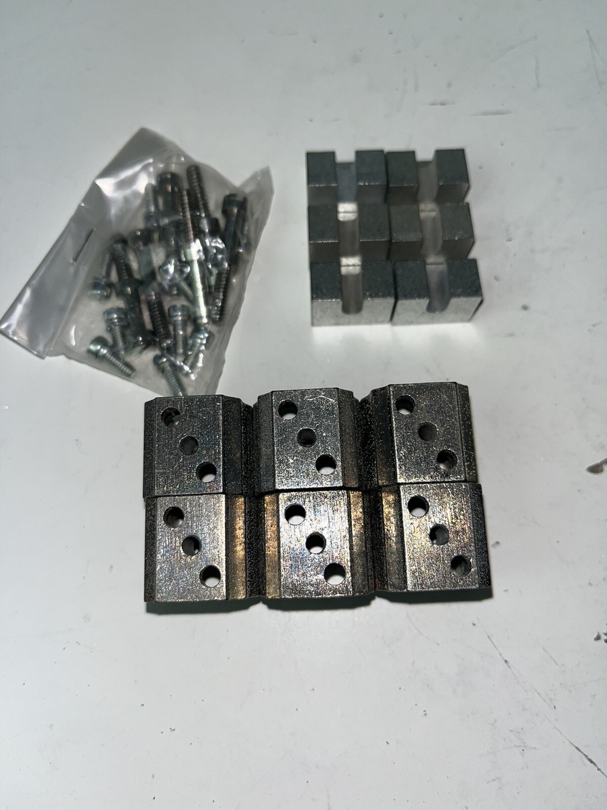 New ALLEN-BRADLEY 1401-N44 Fuse Clip Kit New In Box Fast Shipping