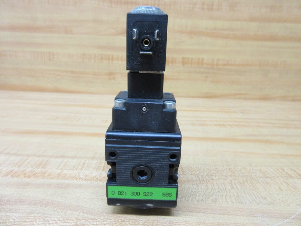 Bosch 0 821 300 922 Control Valve 0821300922
