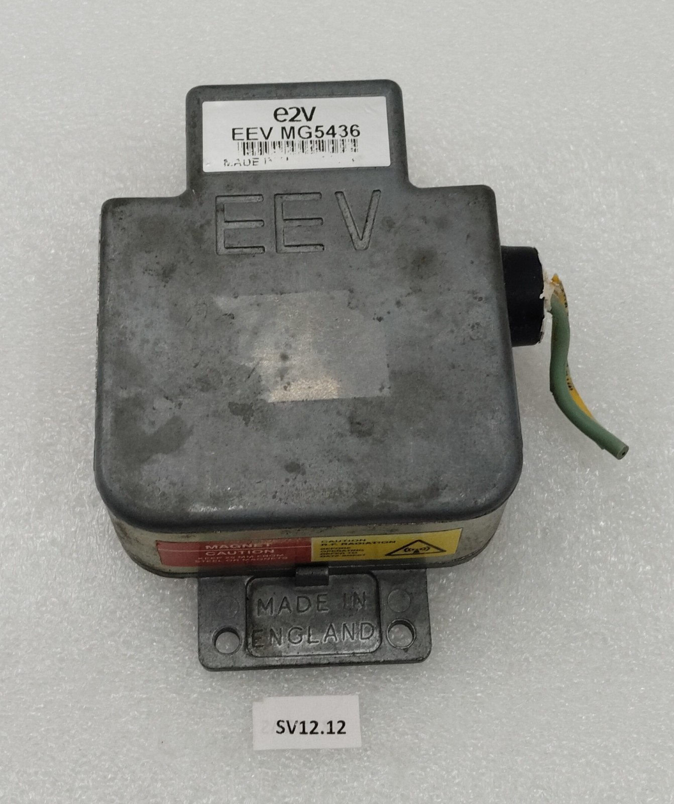 E2V Technologies EEV MG5436 Magnetron / E2V EEV MG5436 Magnet / Made in England