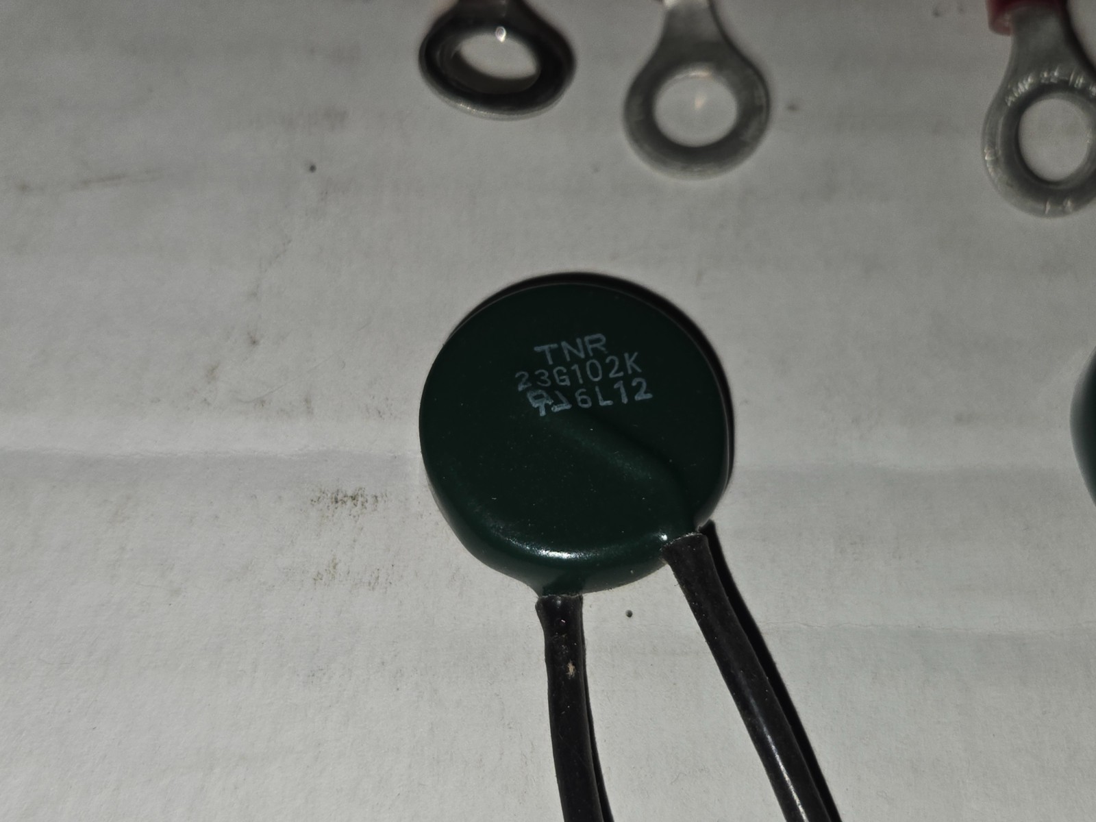 TNR 23G102K Varistor