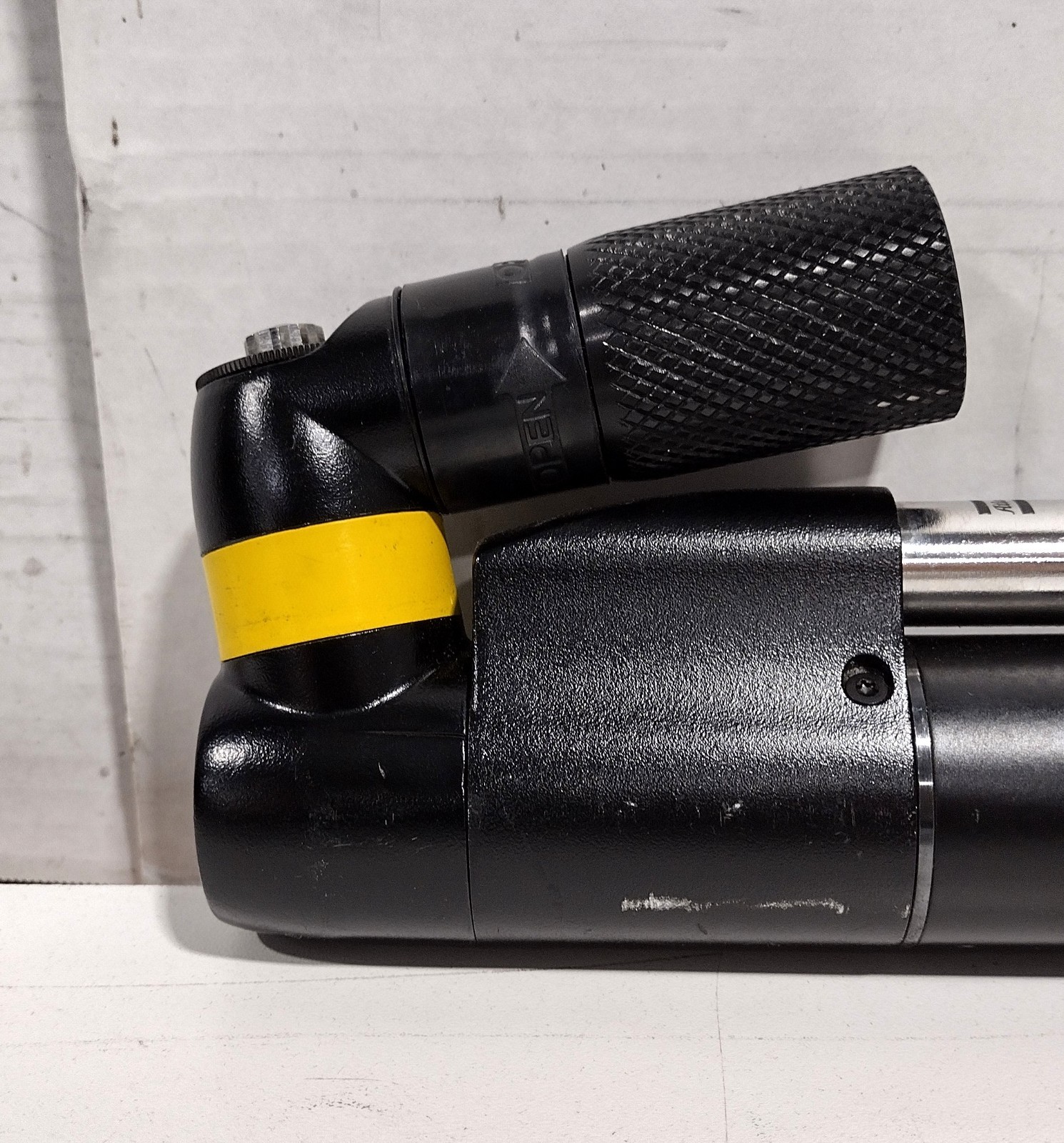 Atlas Copco SE-10523 QST 3 4230 3011 80 FCC Industrial Driver Component Untested