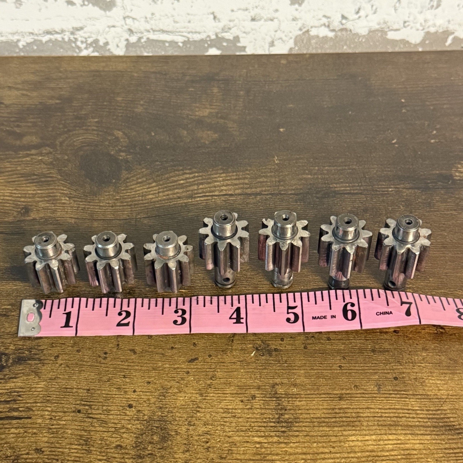 Lot of 7 Steel 8-Tooth Pinion Gear Shafts Industrial Machine Replacement Parts