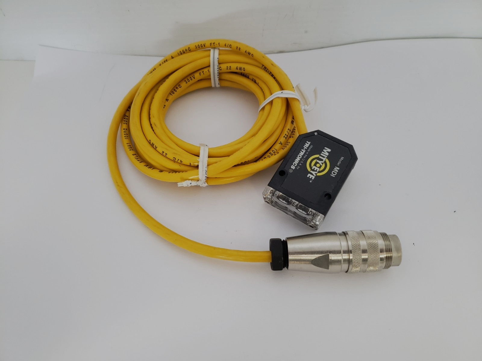 TRI-TRONICS E83208 SENSOR MDI MITY-EYE BLOCK 10-30VDC 3 PIN