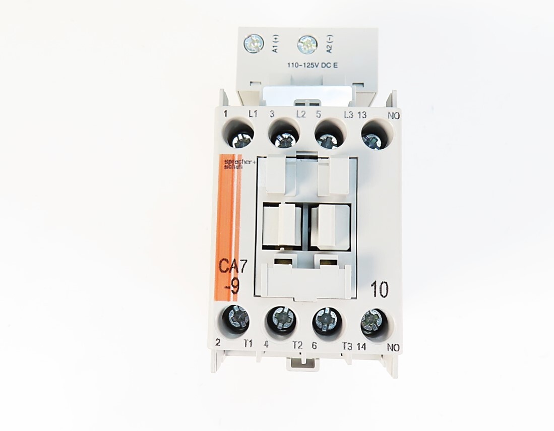 Sprecher + Schuh CA7-9E-10-110E 3P Contactor 32A 600V Max NIB