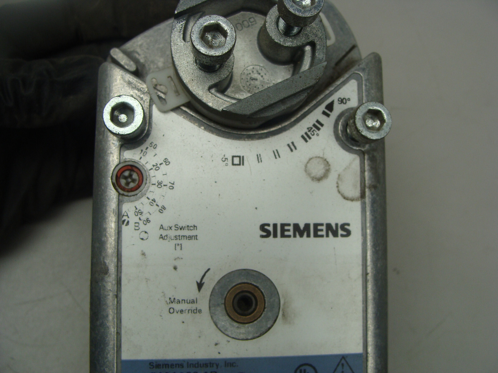 SIEMENS OPEN AIR ACTUATOR GMA166.1P 24VAC/DC 5VA 985GMA166P
