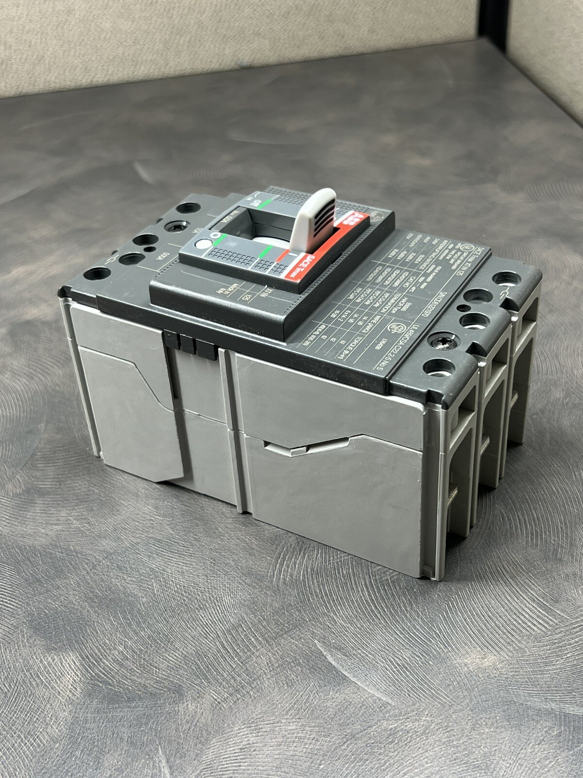 NEW NEVER USED XT1NU3050AFF000XXX ABB 50 AMP BREAKER
