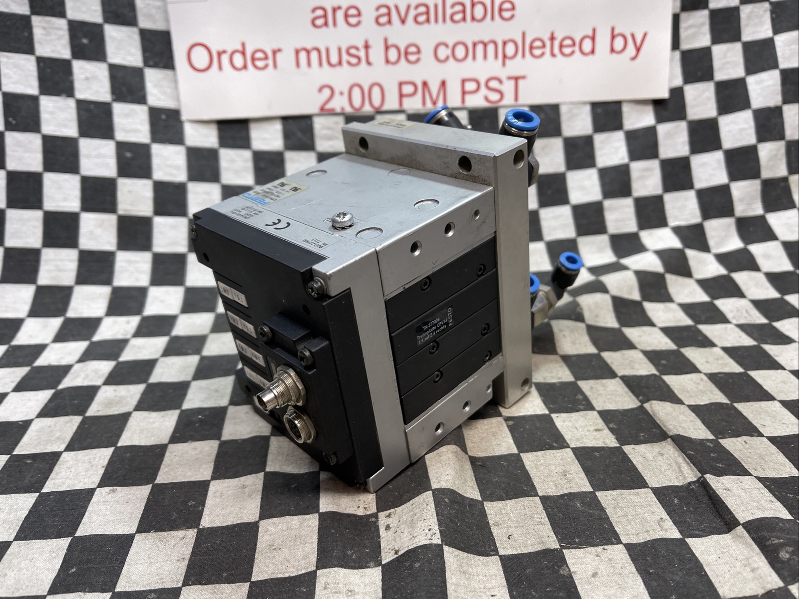 FESTO CPV14-GE-FB-4 CPV-14-VI CPV14-VI-P4-1/8-B 152425 161362 161363 18210 18260