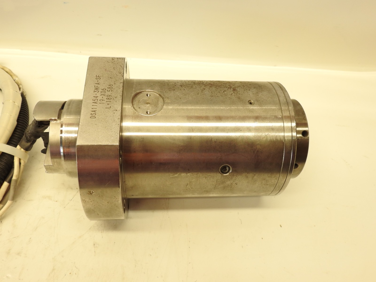 New DSA11A54-3MFA-SF 19-X06 L=189.586 Rotary Encoder Transducer