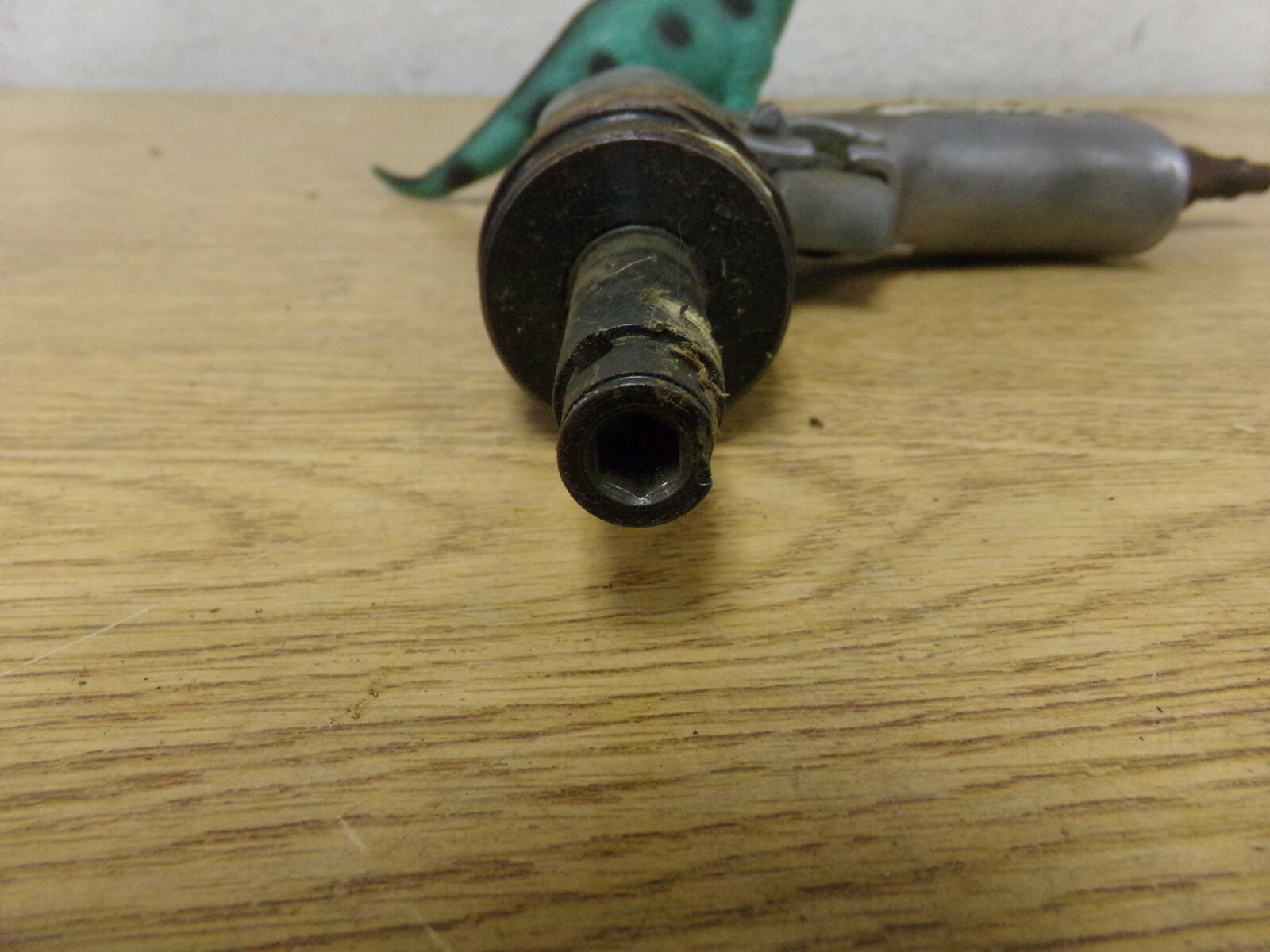 Universal Tool Pneumatic Tool *FREE SHIPPING*