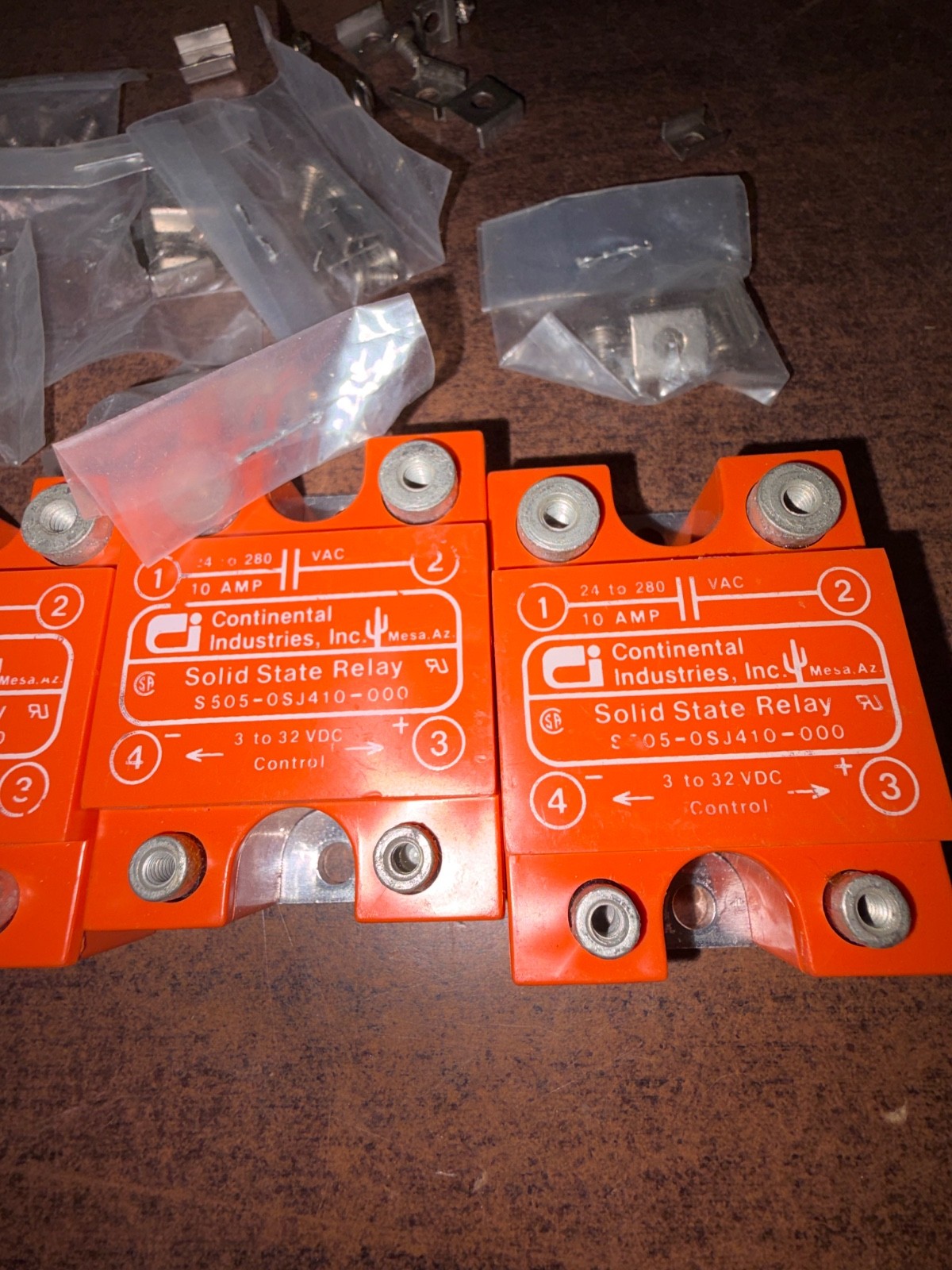 4 NOS CONTINENTAL INDUSTRIES S505-0SJ410-000 SOLID STATE RELAYS + HARDWARE B500