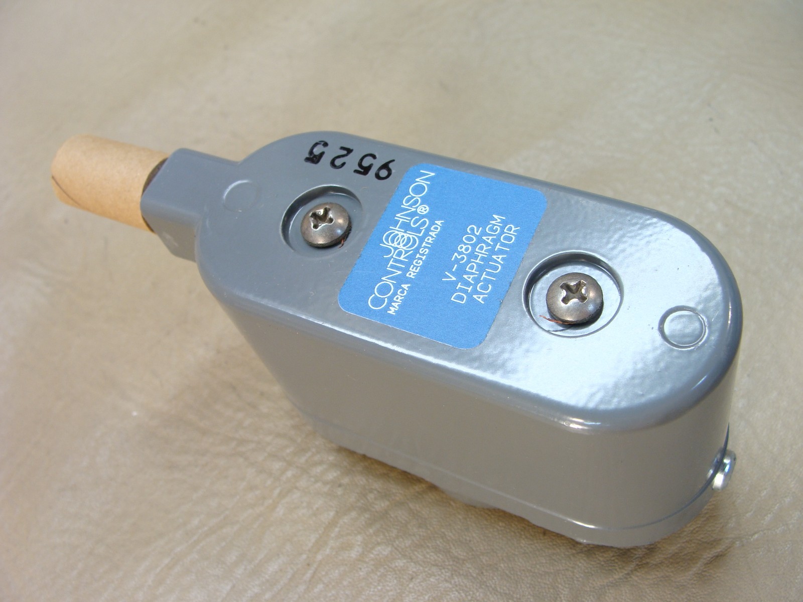 NEW Johnson Controls V-3802-1 V-3802 oval diaphragm actuator