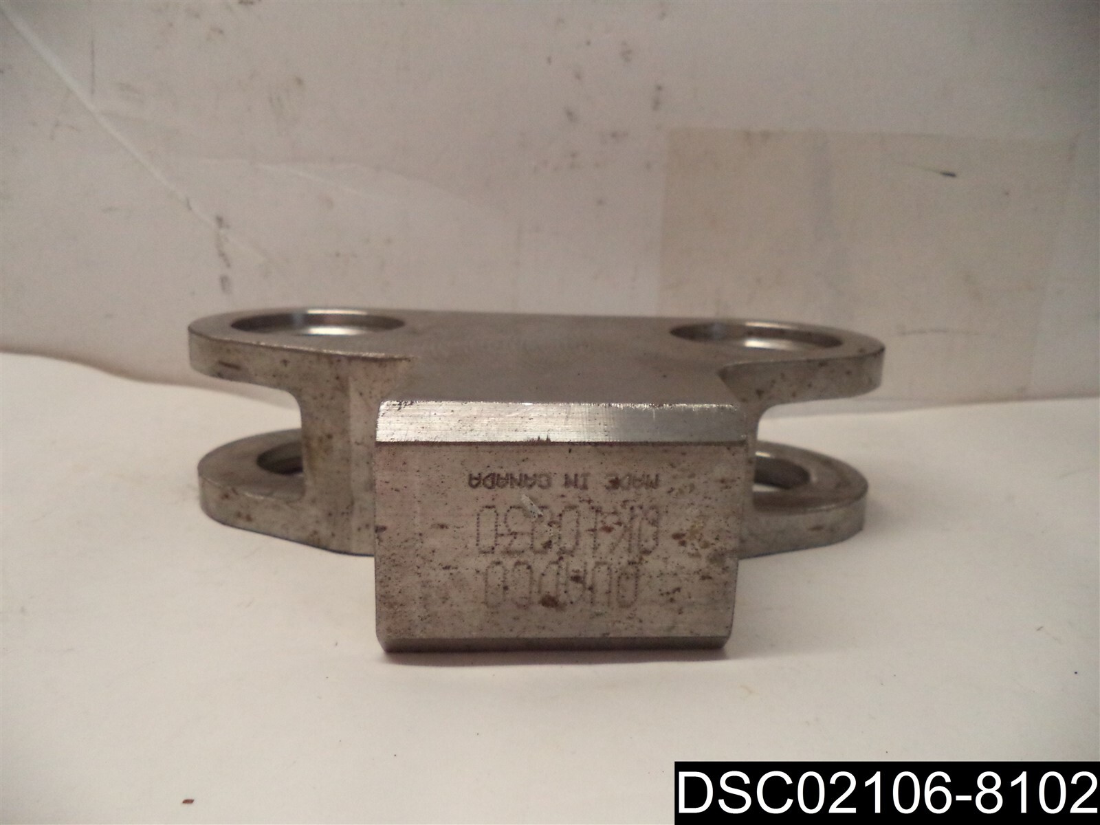 Quad CO QK10030 connector