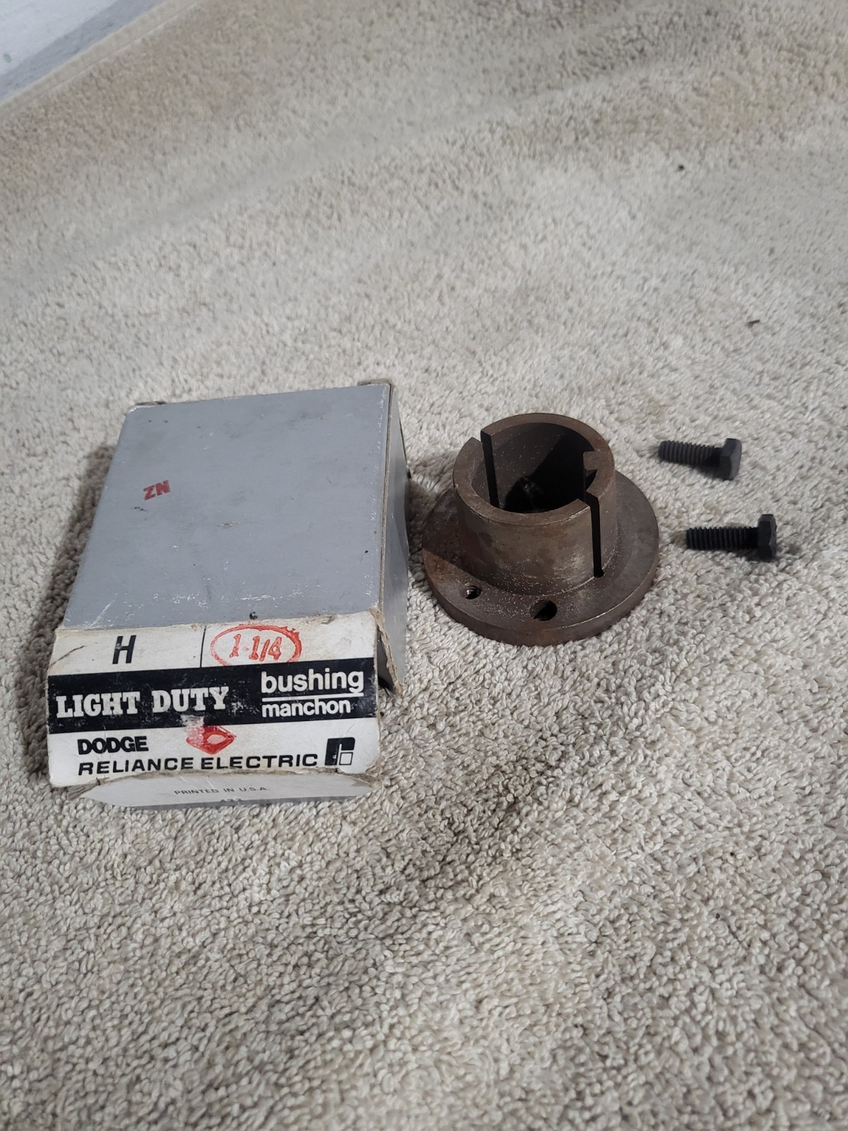 DODGE/RELIANCE Electric H 1-1/4 inch Split BUSHING Light Duty NEW OLD STOCK NOS