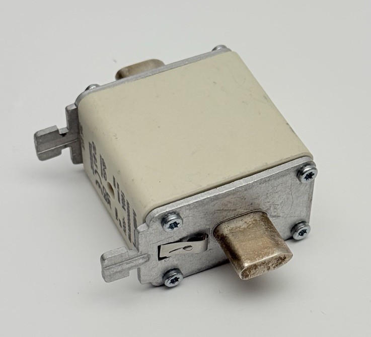 MERSEN NH00GG50V160 FUSE, 500V, 160A