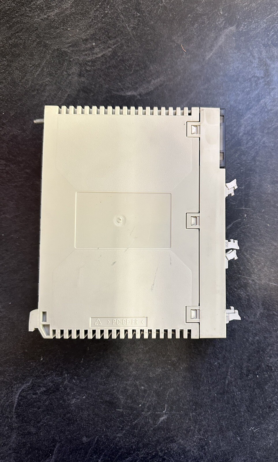 Schneider Electric TSX DEY64D2K / TSXDEY64D2K MODICON MODULE 24vdc
