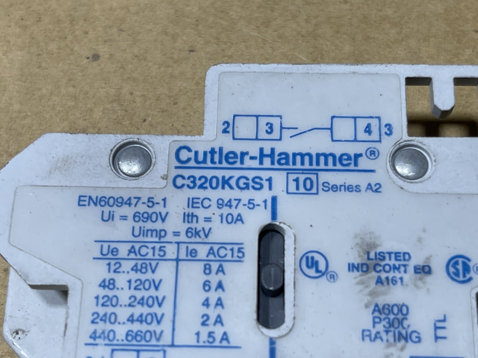 Eaton Cutler-Hammer Aux Contact C320KGS1 Ser. A2