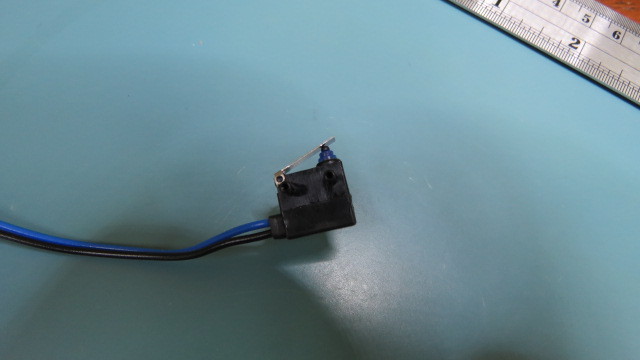 Omron Electronic Components D2HWBR213MR Qty of 10 per Lot SWITCH Ultra Subminia