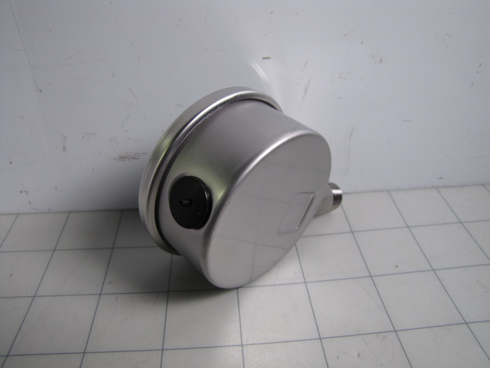 Graco 187874 Pressure Gauge 0-100 psi / 7 bar / 700kPa 1/4-18 NPT NEW