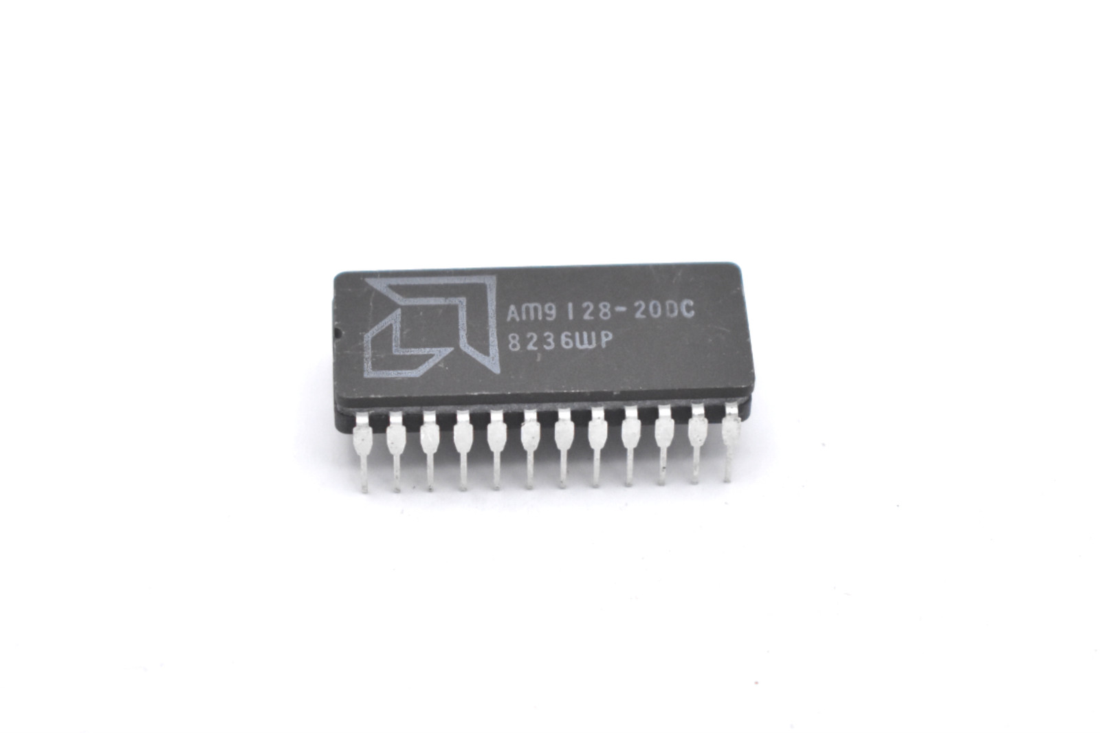 ADVANCED MICRO DEVICES AM9 128-20DC STATIC RAM CERAMIC, DIP-24