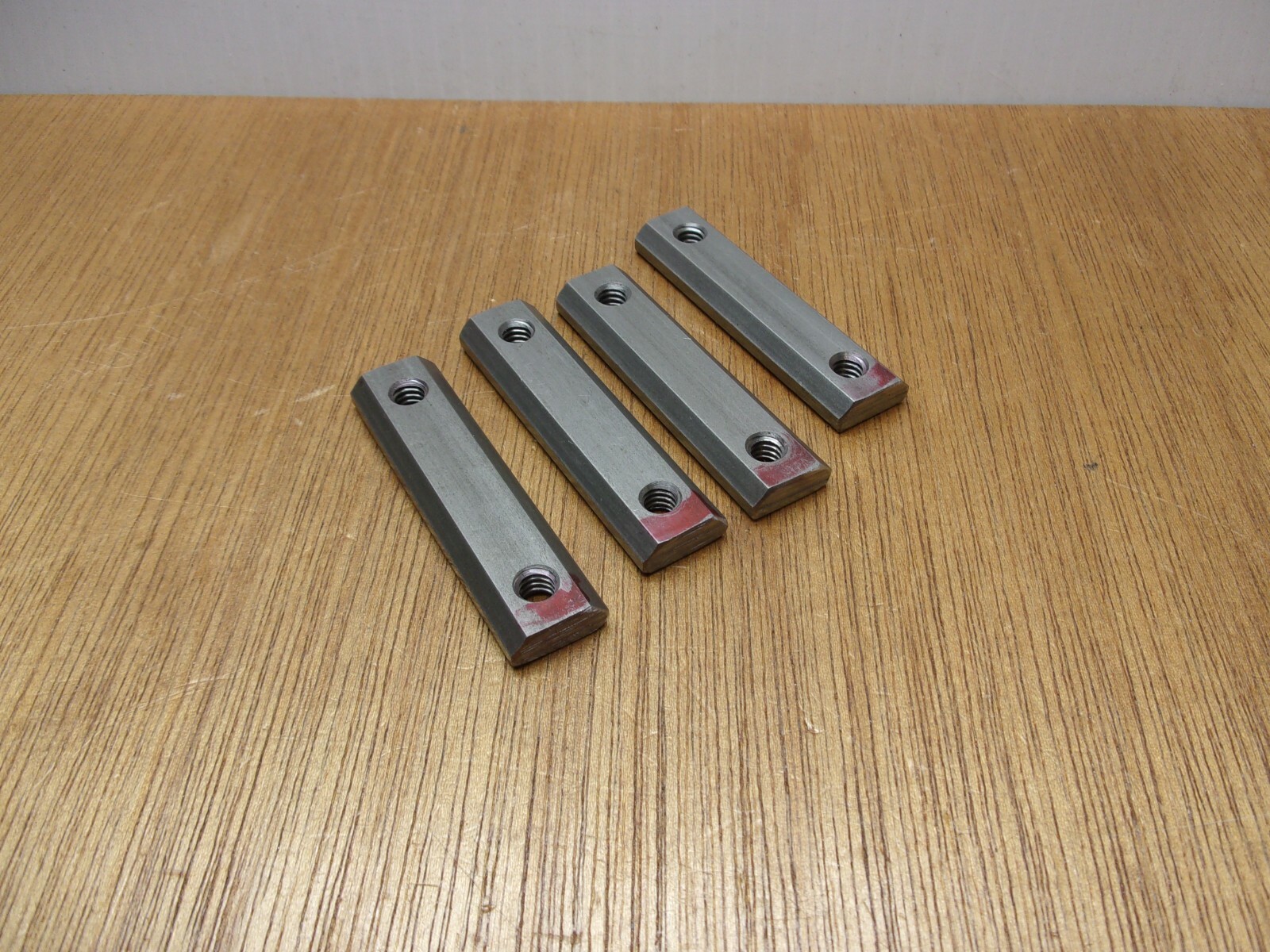 X2 Southco E6-10-501-20 Adjustable Torque Hinge 80/20 1/4″ Double Slide In Nuts
