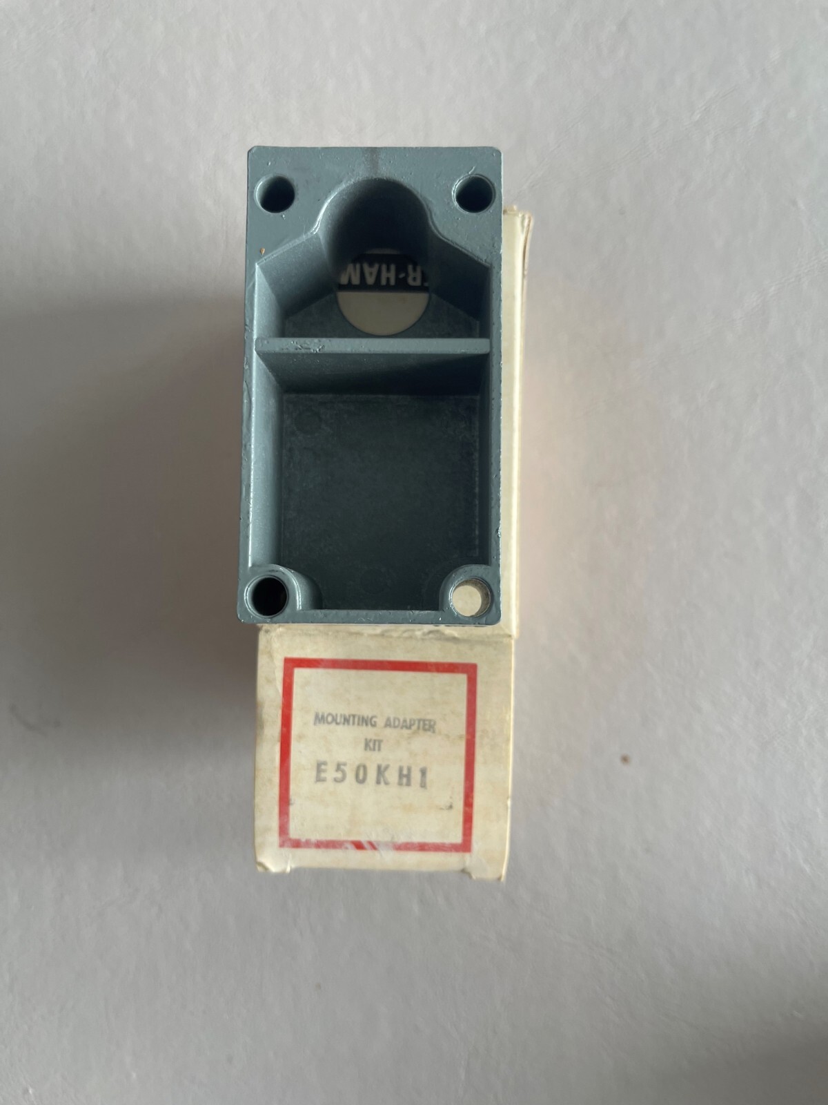 Cutler Hammer E50KH1 Eaton Mounting Adapter Kit