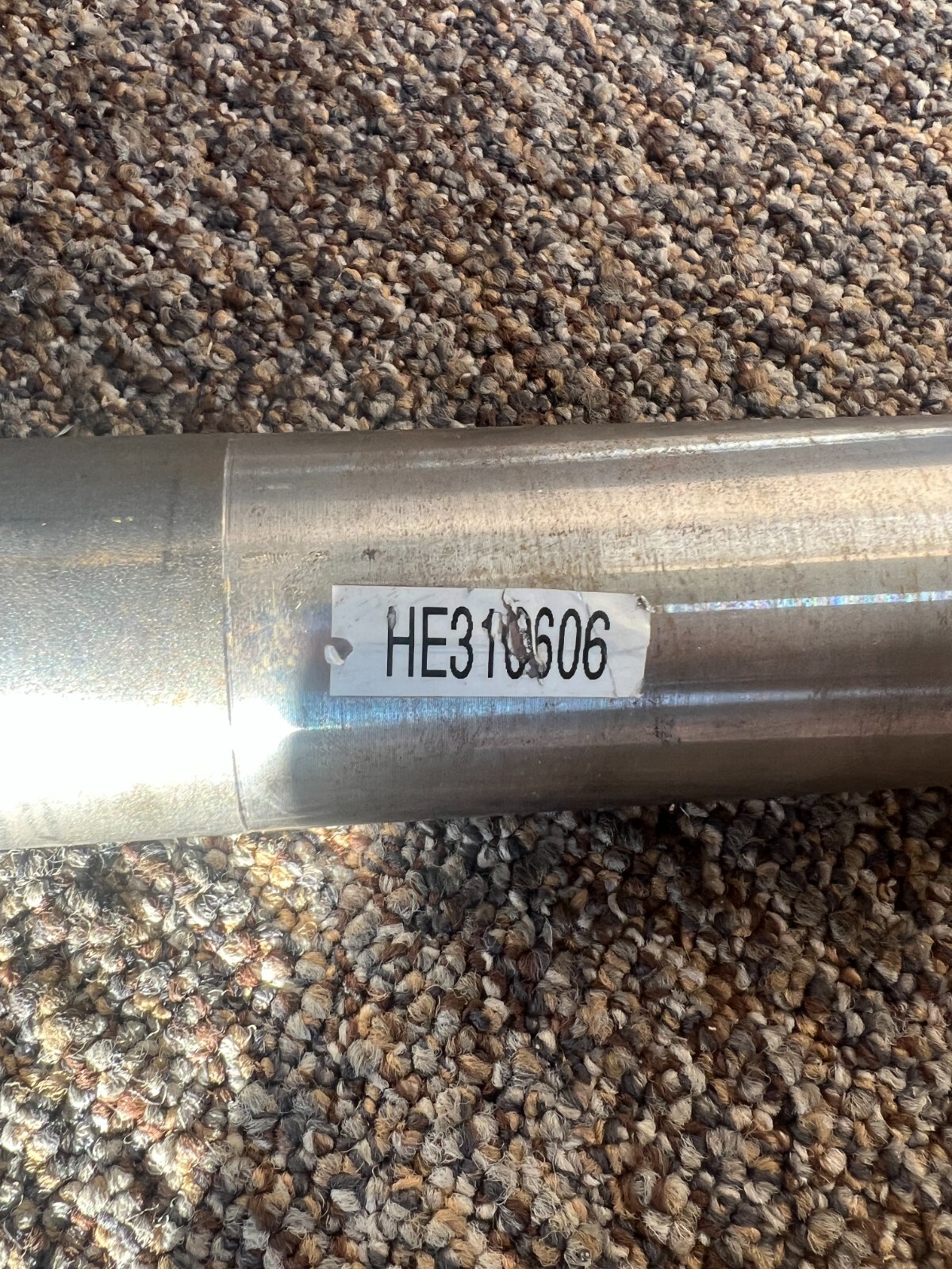 HE310606 Shaft 2″ Diameter 39-5/16″ Length .57″ Threaded Bore 1.970″ Spline Dia
