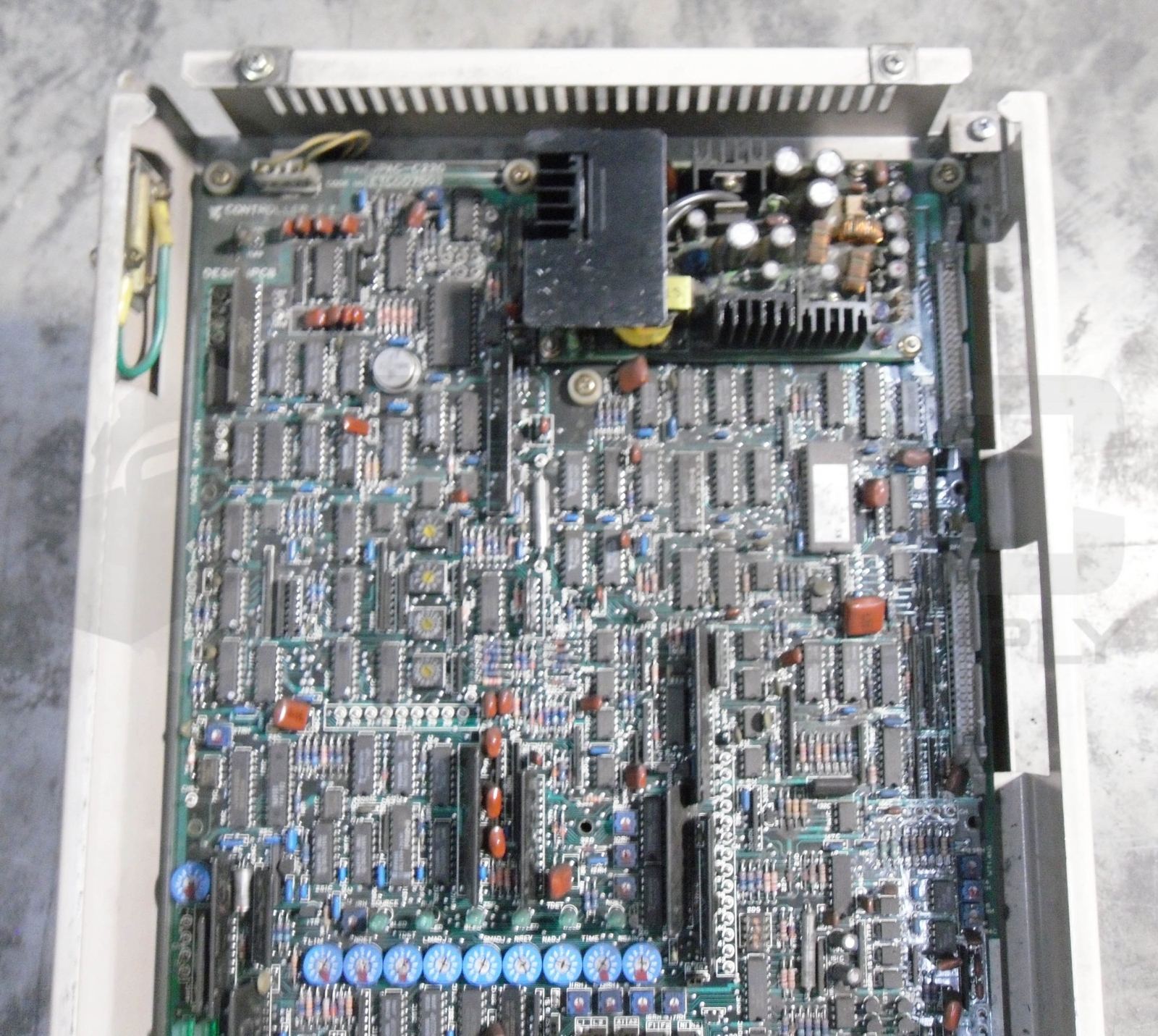 YASKAWA CIMR-MTII-7.5K.B TRANSISITOR INVERTER *READ*